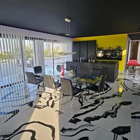 Signature Piscine Jacuzzi