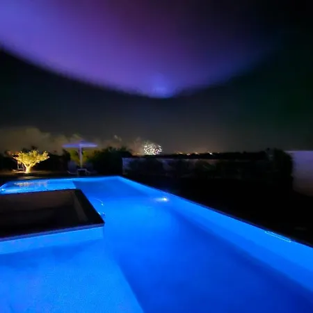 فيلة Signature Piscine Jacuzzi *